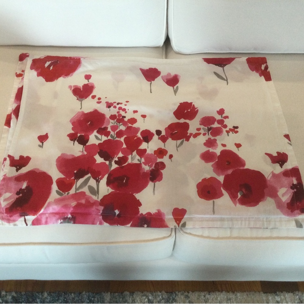 Nicole Miller Standard Pillow Sham